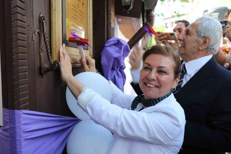 200 yıllık tarihi konağa 