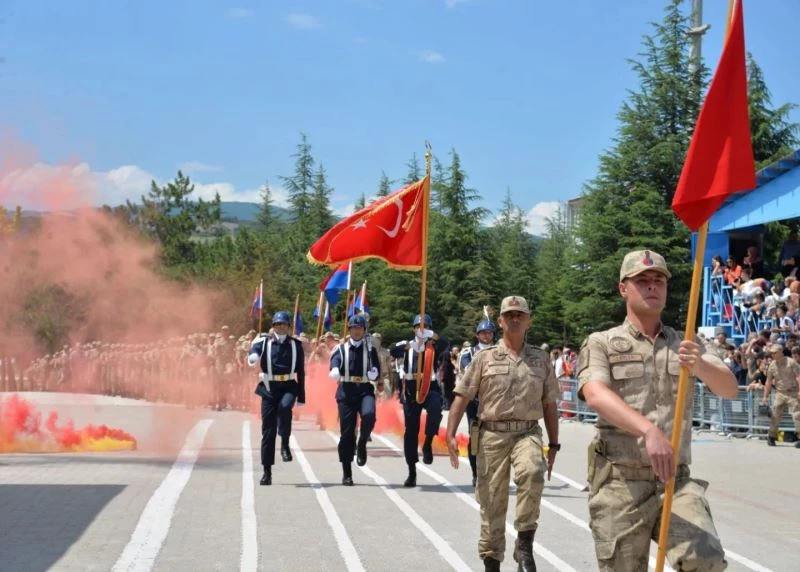 Bilecik’te 2 bin 439 er için yemin töreni düzenlendi
