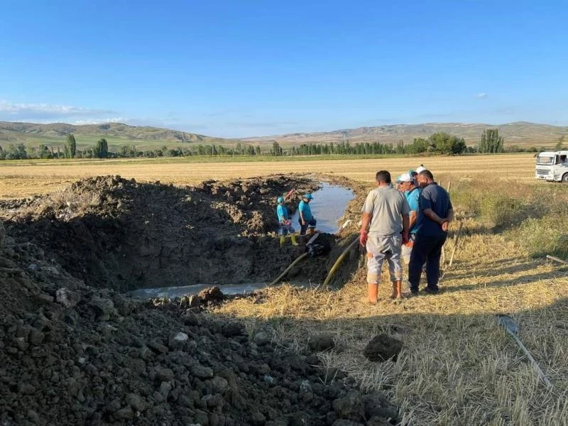 Sungurlu’da arıza giderildi  ilçeye yeniden su verildi
