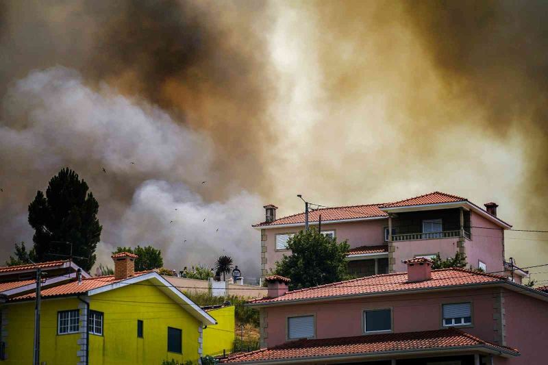Portekiz’de yangın söndürme uçağı düştü: 1 ölü
