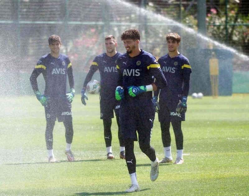 Fenerbahçe’nin Dinamo Kiev mesaisi sürüyor