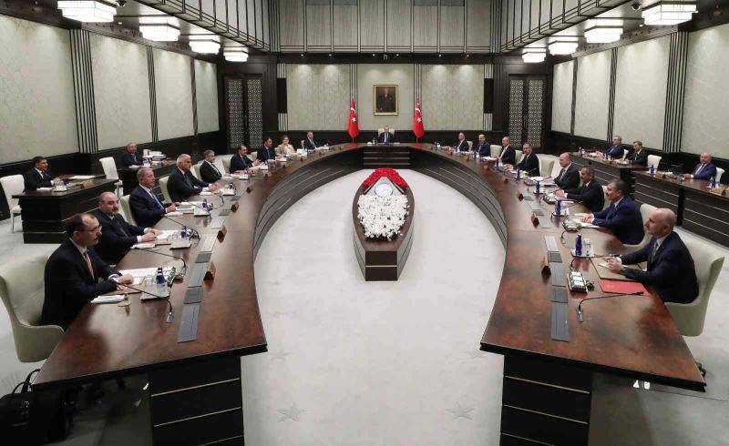 Cumhurbaşkanlığı Kabinesi, Cumhurbaşkanı Recep Tayyip Erdoğan  başkanlığında Beştepe’de  toplandı.
