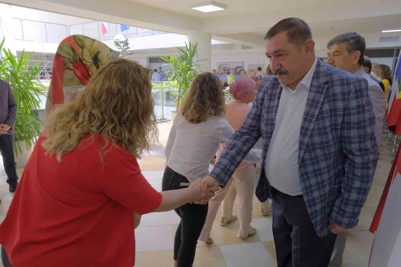 Başkan Vidinlioğlu, personellerle bayramlaştı
