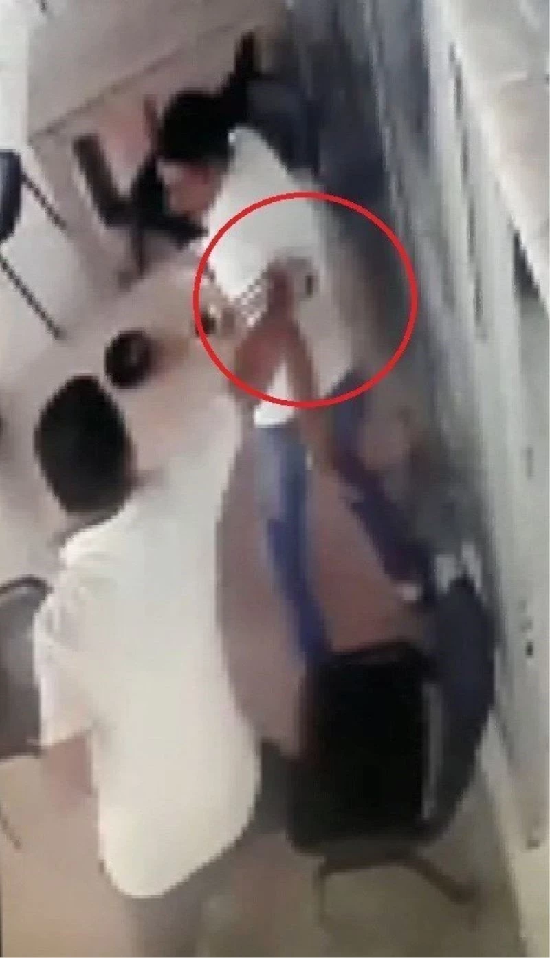 Dernek lokalinde bir kişiyi kalbinden ve sırtından bıçaklayarak öldüren sanık: 