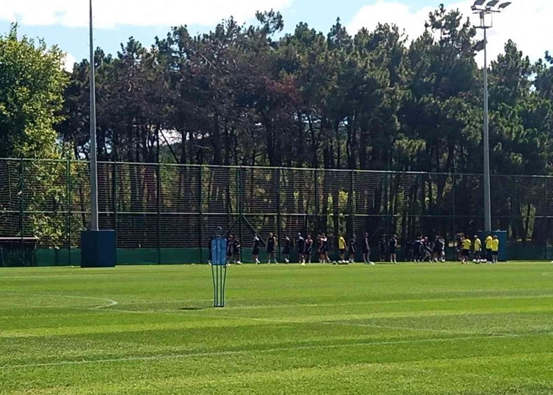 Fenerbahçe, Dinamo Kiev maçı hazırlıklarını tamamladı