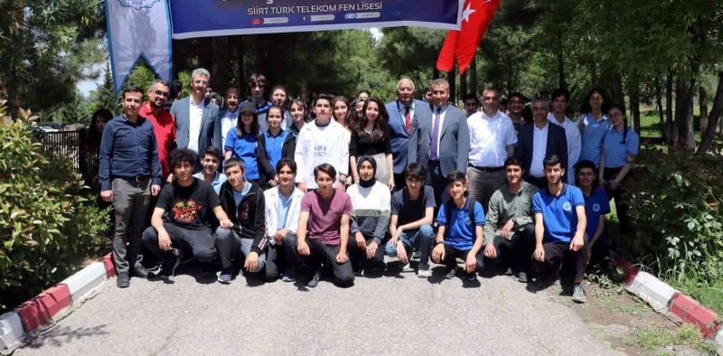 Siirt Türk Telekom Fen Lisesinden rekor başarı: 53 öğrenci tıp fakültesinin yolunu tutacak
