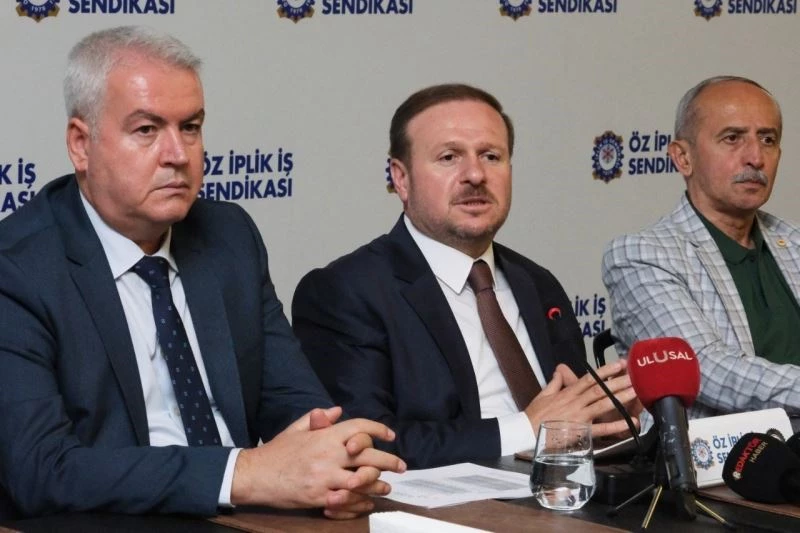 Öz İplik-İş Sendikası Genel Başkanı Ay: “Toplu sözleşme dönemi başlamalıdır”
