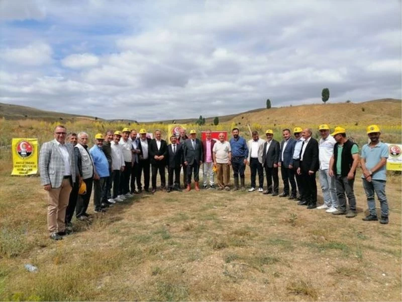 Başkan Pekmezci, hatıra ormanının açılışına katıldı
