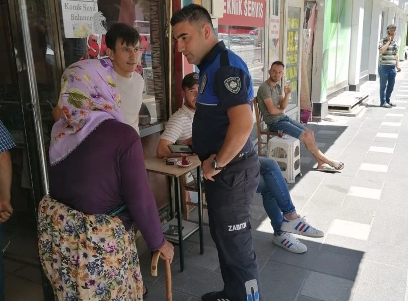 Büyükşehir Zabıtası dilencilere geçit vermiyor
