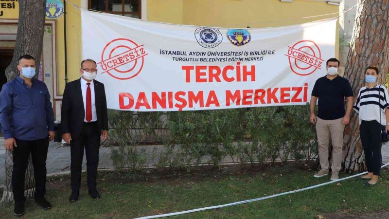 Turgutlu Belediyesi gençlere tercih desteğini bu yılda sürdürecek
