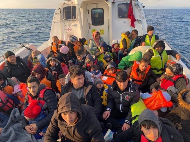 Sahil Güvenlik, 7 ayda Yunanistan’ın geri ittiği 698 kaçak göçmeni kurtardı
