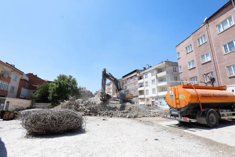 Çarşı bölgesine 150 araçlık otopark kazandırılıyor
