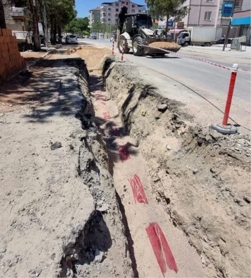 Gördes’e 6 milyon liralık altyapı yatırımında ilk kazma vuruldu
