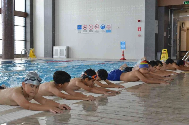 Rabia Spor Merkezi Temiz Havuz Belgesi almaya hak kazandı
