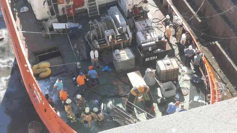 Tarihi Haliç Tersanesinde yangın
