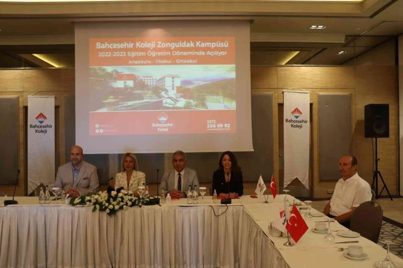 Bahçeşehir Koleji lansman toplantısı gerçekleşti
