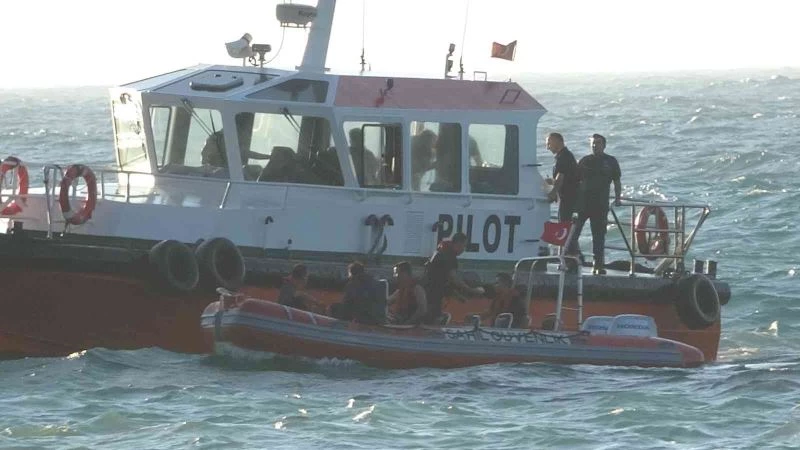 Zonguldak’ta denizde dalgalara kapılan genç kayboldu

