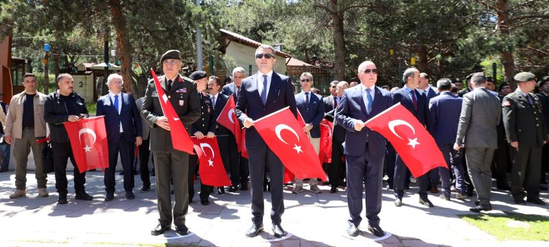 Atatürk’ün Erzurum’a gelişinin 103. yıl dönümü törenlerle kutlandı
