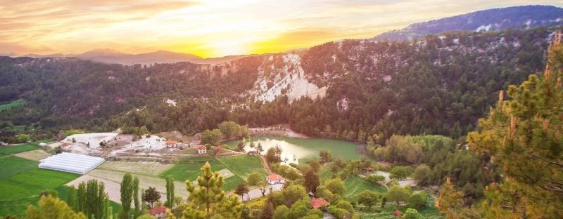 Başkan Arslan sıcaktan bunalanları Çameli’ne davet etti
