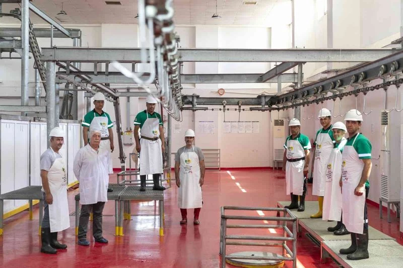 Mersin’de mezbahalar Kurban Bayramına hazır
