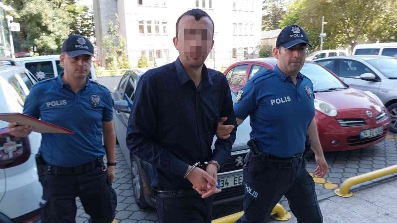 Marketten yemek için üzüm çaldığını söyledi, pirinç çalarken kameraya yakalandı
