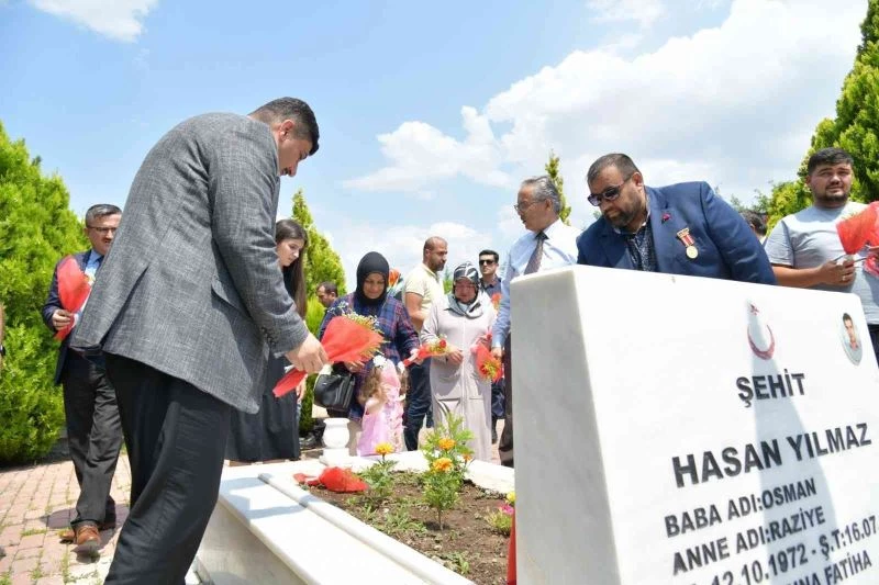 Kahramankazanlı şehitler mezarları başında anıldı
