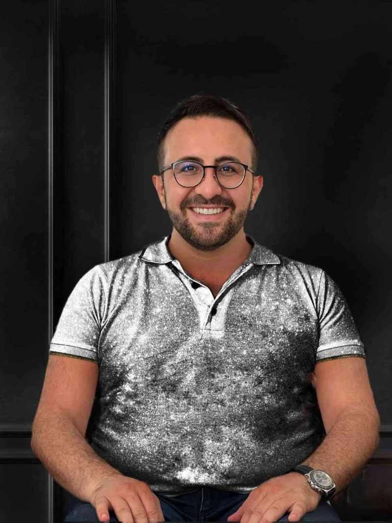 Kadınların son gözdesi kalıcı makyaj
