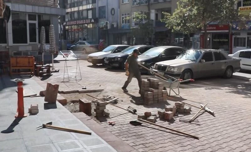 Kırşehirli esnaflardan belediyeye tepki
