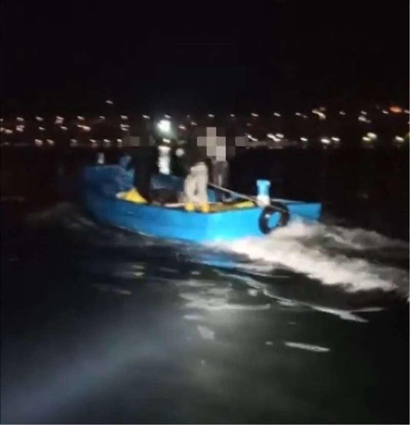 Denizde uzun süren kovalamacanın ardından midye avcıları yakayı ele verdi
