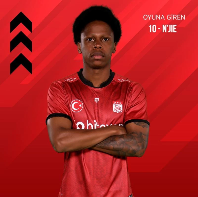 Sivasspor’da Clinton N’Jie ilk resmi maçına çıktı
