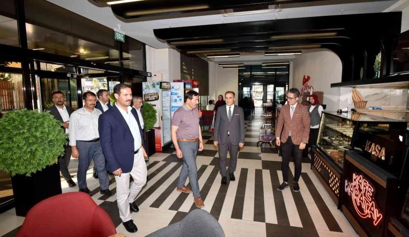 Başkan Kılca, kardeş şehir belediye başkanı Geylani ile istişarede bulundu
