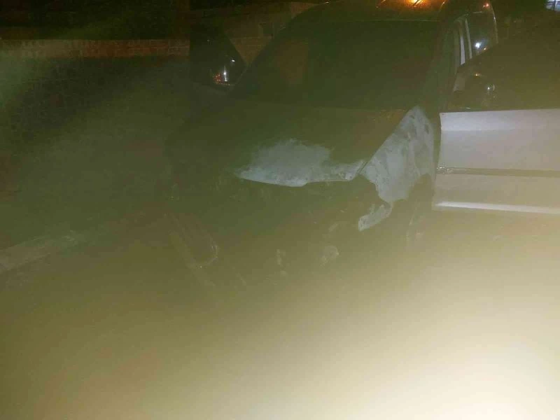 Husumetli olan kardeşinin aracını yakan şüpheli tutuklandı
