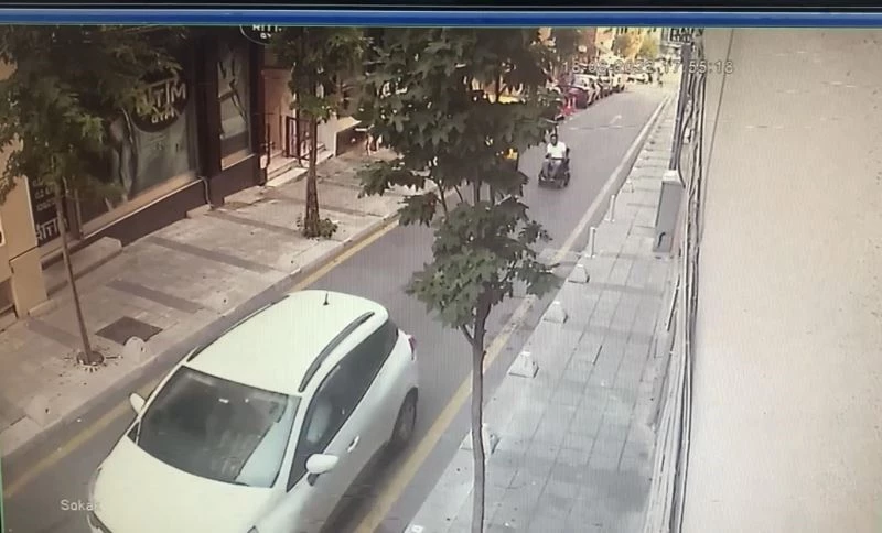 Engelli adamı ezip kaçtı
