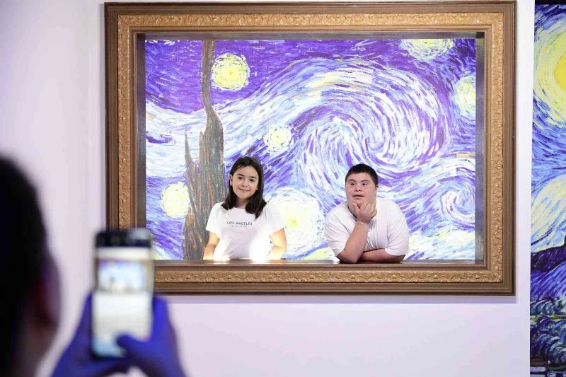 Selfie Park’ta eğlendiler
