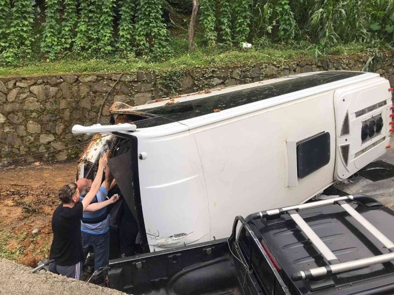 Rize’deki kazada yaralanan 25 kişiden 18’i taburcu oldu
