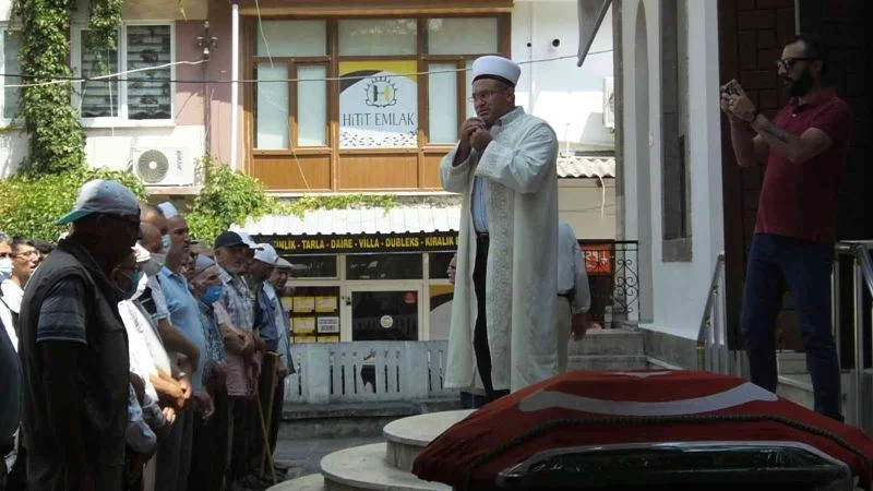 Eski milletvekili Emin Engin Tanrıverdi toprağa verildi
