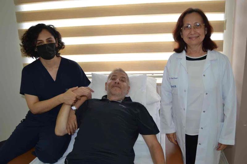 Felç geçiren hasta Fizyomer’de 1 ayda ayağa kalktı
