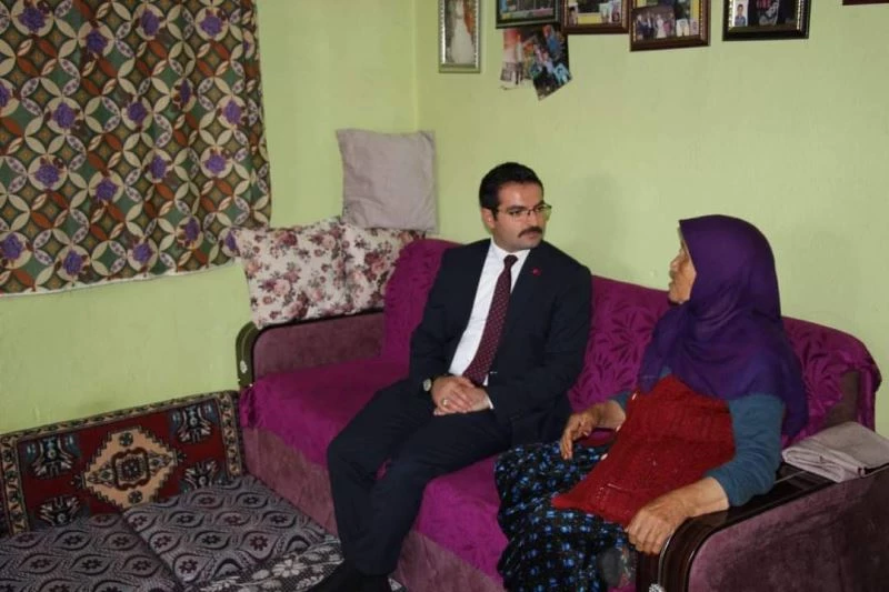 Kaymakam Han ilk ziyaretini şehit ve gazi ailelerine gerçekleştirdi
