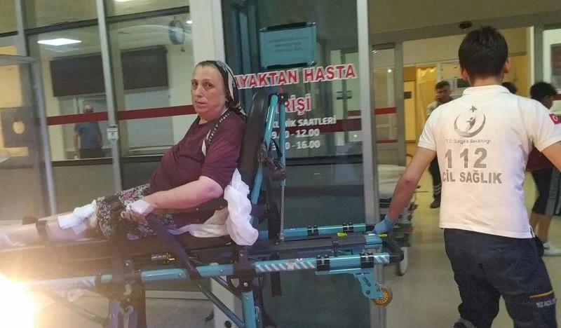 Bursa’da 4 kişi sele kapıldı, ekipler kurtardı
