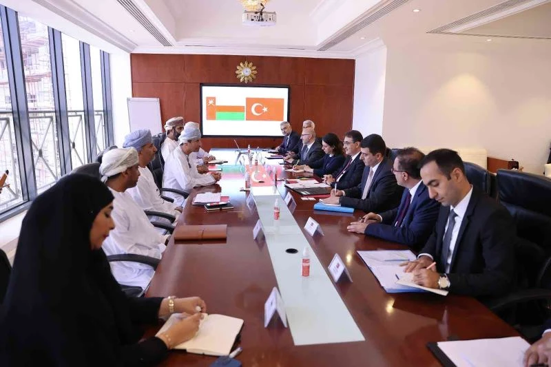 Bakan Dönmez’in Umman ve Katar ziyareti verimli geçti
