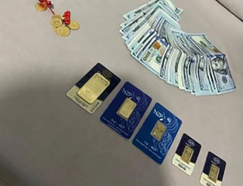 Örgütün finans yapılanmasında mütevelli sorumlusu, evin çatısında yakalandı
