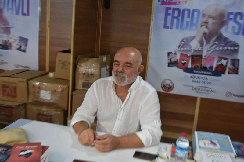 23.Tosya Kültür ve Pirinç Festivali’nde Ercan Kesal hayranları ile buluştu
