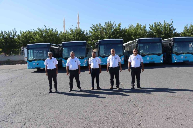 Toplu taşımada kullanılacak yeni otobüsler kente gelmeye başladı
