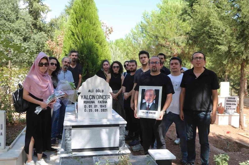 Efeler Belediyesi Şehir Tiyatrosu usta sanatçıları unutmadı
