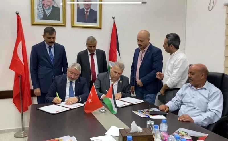 Çorum ile Kalkilya kardeş şehir oldu
