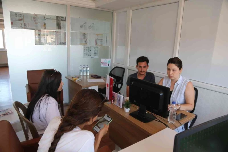 Öğrenciler doğru tercihi EFESEM ile yapıyor
