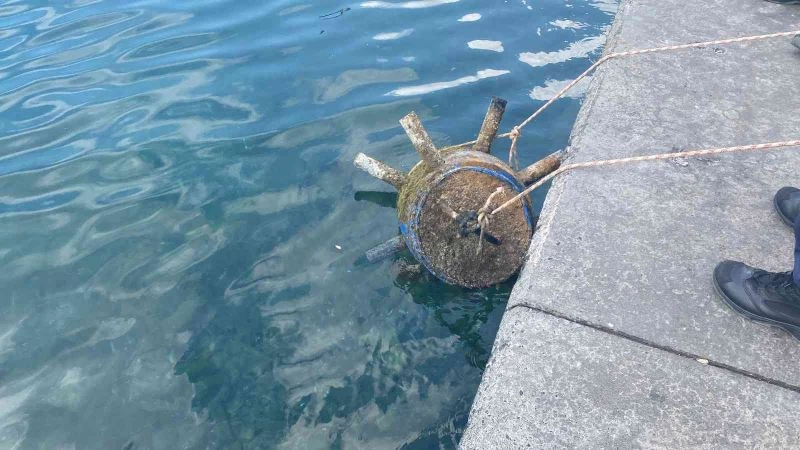 İstinye’de denizde şüpheli cisim paniği: Mayın sanıldı, tonoz çıktı
