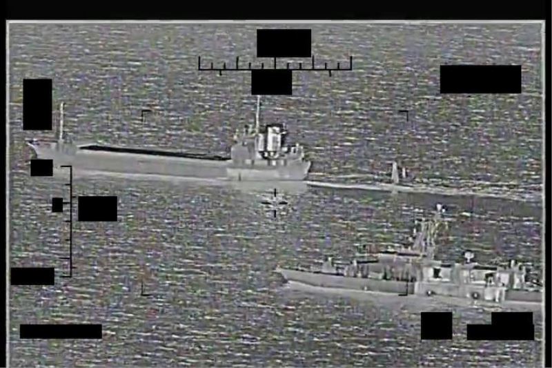 ABD Donanması, İran’ın Basra Körfezi’nde ABD’ye ait insansız gemiyi ele geçirme girişimini engelledi
