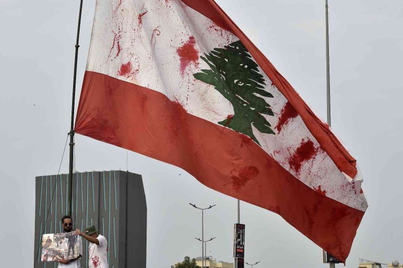 Beyrut Limanı’ndaki patlamanın 2’nci yılında hayatını kaybedenler anıldı
