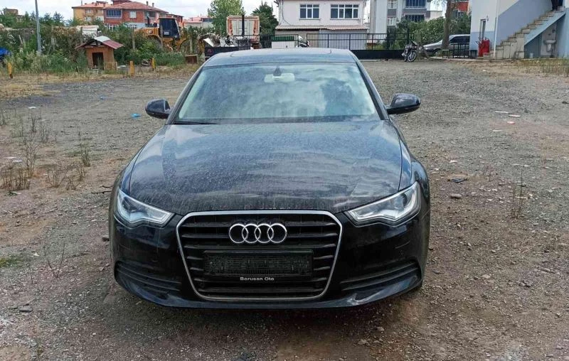 Trafik polisinin dikkati sayesinde 6 yıldır çalıntı araç bulundu
